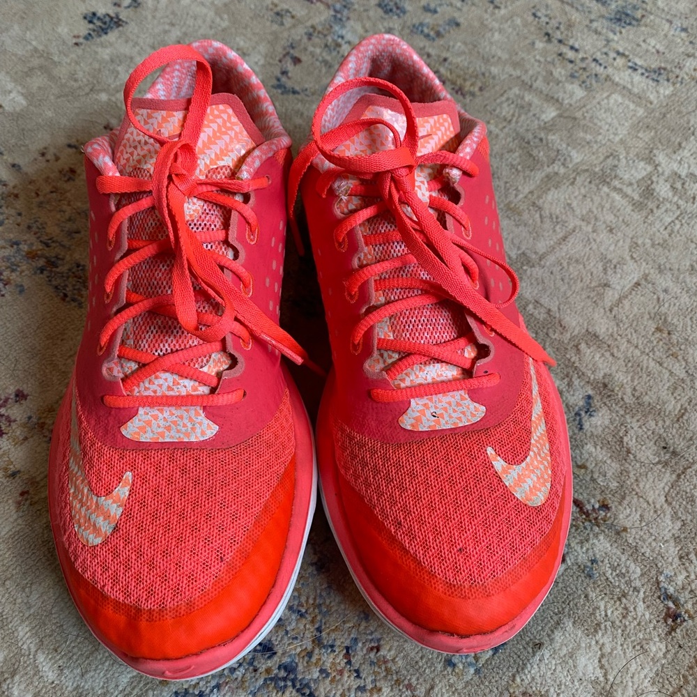 Nike fitsole sneakers